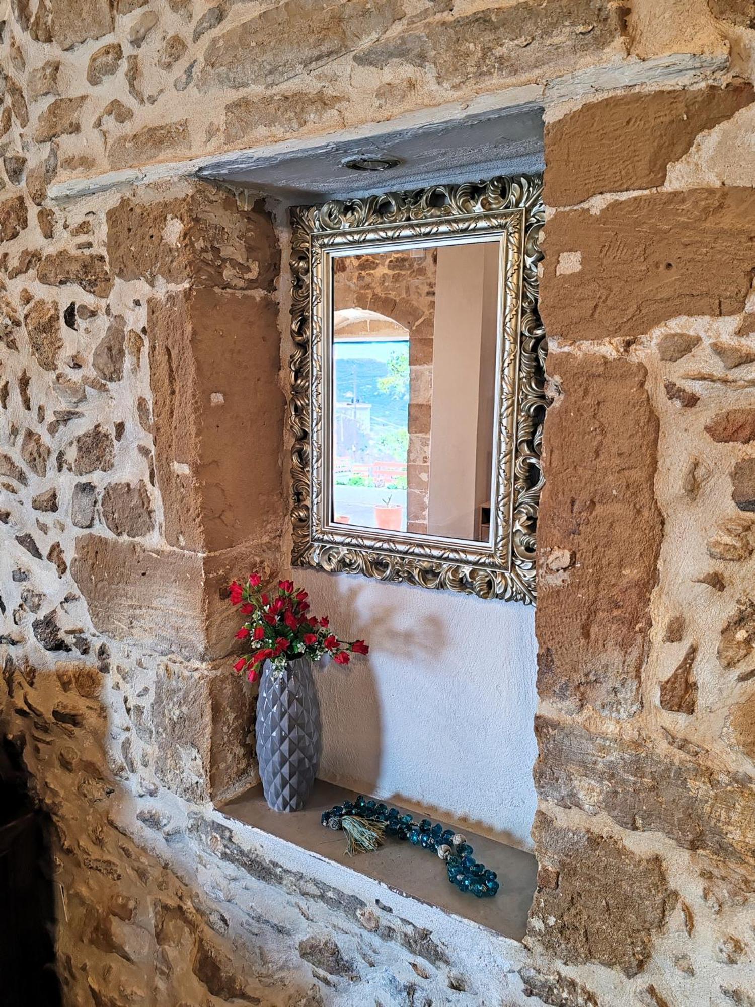 The Stone House Of Iakovos Villa Kaloudhianá Dış mekan fotoğraf